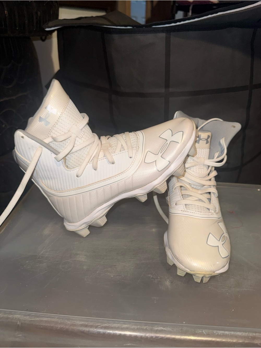 Under Armour Kids White High-Top Cleats